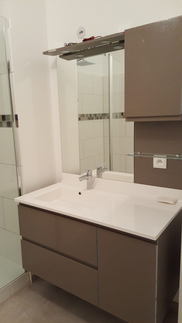 Rénovation de salle de bain à Montigny le Bretonneux