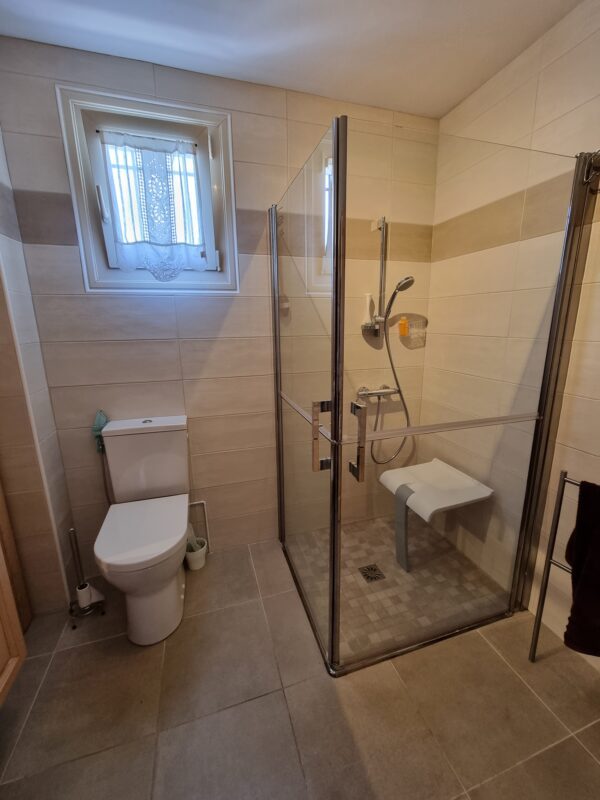 Modernisation complète d'une salle de bain à Villiers le Mahieu
